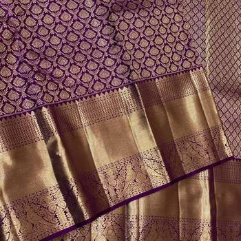 Purple silk blend jacuard work festival saree with unstitched blouse piece 3