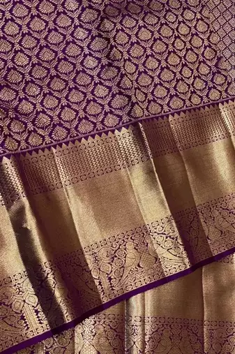 Purple silk blend jacuard work festival saree with unstitched blouse piece