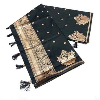 Black silk blend jacuard work festival saree with unstitched blouse piece 1