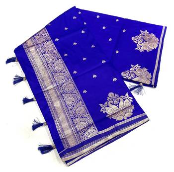 Blue silk blend jacuard work festival saree with unstitched blouse piece 1