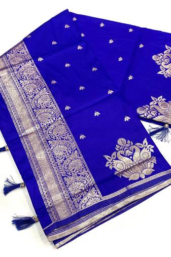 Blue silk blend jacuard work festival saree with unstitched blouse piece