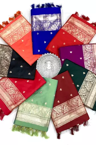 Green silk blend jacuard work festival saree with unstitched blouse piece