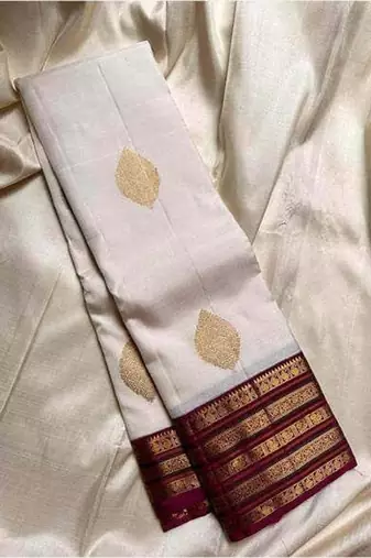 Off white purple silk blend jacuard work festival saree with unstitched blouse piece