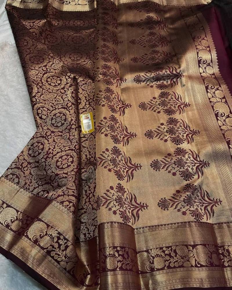 Maroon silk blend jacuard work festival saree with unstitched blouse piece