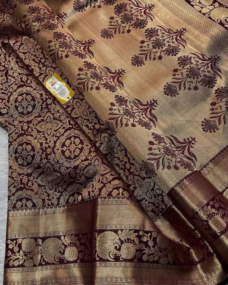 Maroon silk blend jacuard work festival saree with unstitched blouse piece