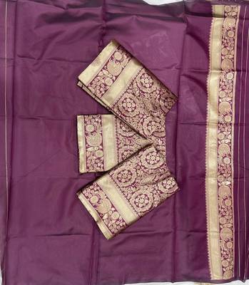 Maroon silk blend jacuard work festival saree with unstitched blouse piece 5