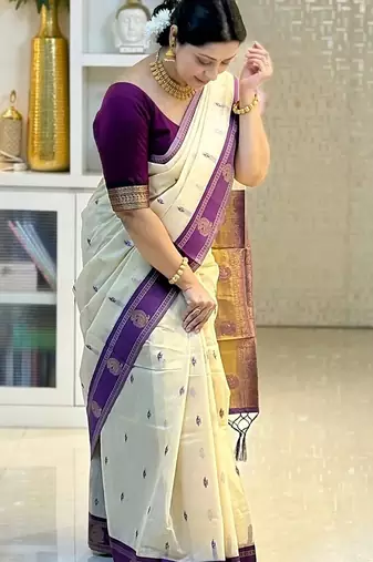 Off white purple silk blend jacuard work festival saree with unstitched blouse piece