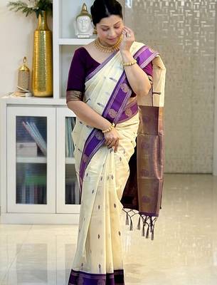 Off white purple silk blend jacuard work festival saree with unstitched blouse piece 4