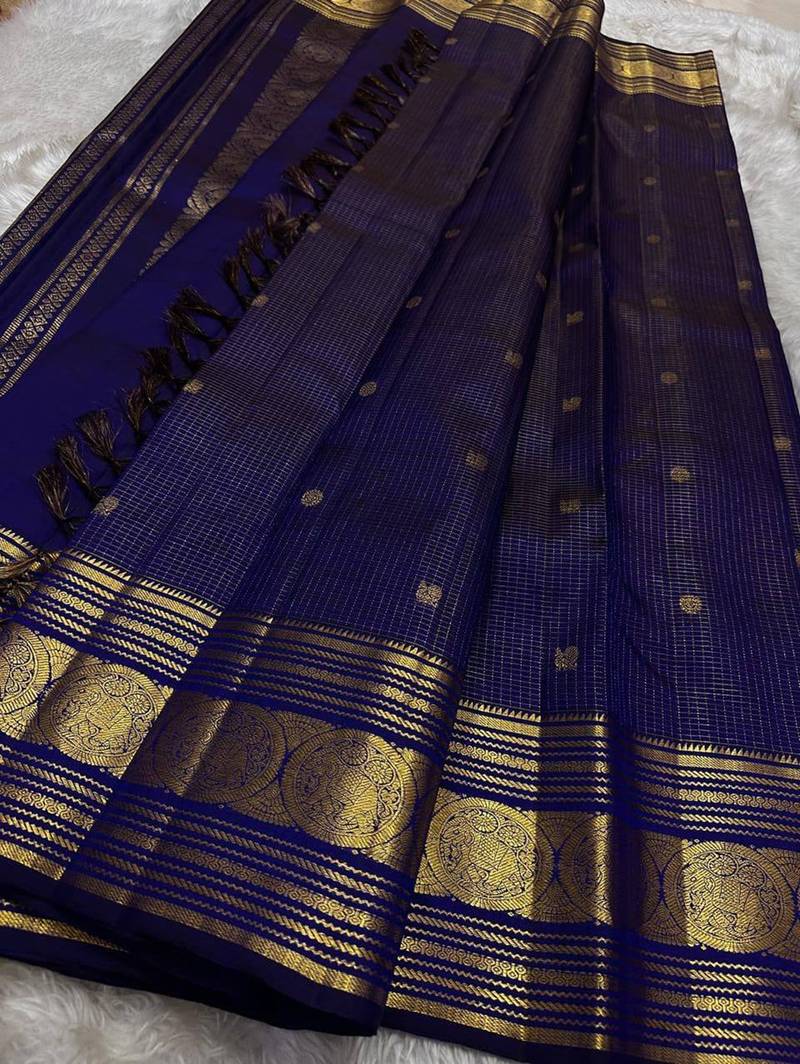 Blue silk blend jacuard work festival saree with unstitched blouse piece