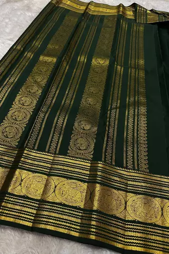 Green silk blend jacuard work festival saree with unstitched blouse piece