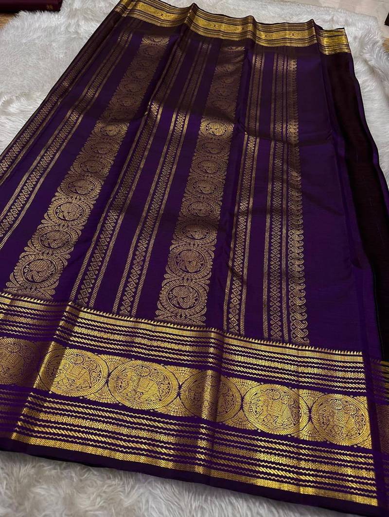Purple silk blend jacuard work festival saree with unstitched blouse piece