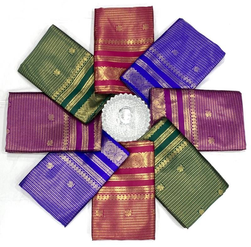 Purple silk blend jacuard work festival saree with unstitched blouse piece