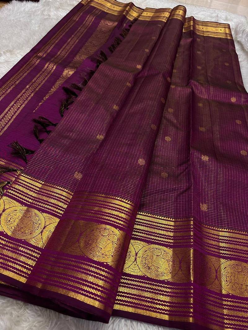 Wine silk blend jacuard work festival saree with unstitched blouse piece