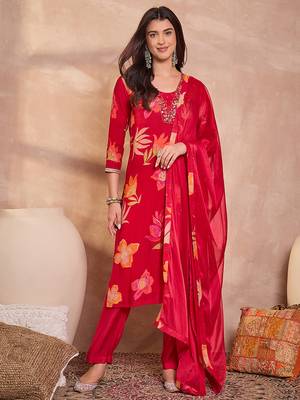 Women's pink rayon floral printed kurta set 1