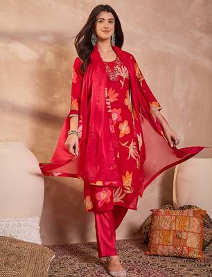 Women's pink rayon floral printed kurta set 3