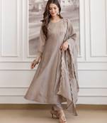 Mauve color smart ethnic vichitra fabric suit for elegant party looks