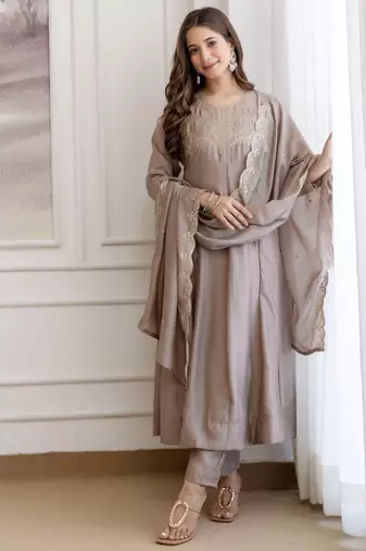 Mauve color smart ethnic vichitra fabric suit for elegant party looks