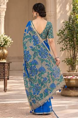 cotton blend saree with elegant printed design for festive & casual wear 2