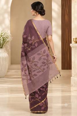 cotton blend saree with elegant printed design for festive & casual wear 2