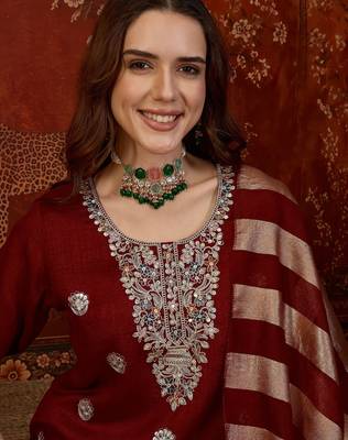 Maroon color smart elegant vichitra fabric smart embroidered suit for festive wear 3