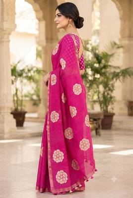 cotton blend saree with elegant printed design for festive & casual wear 3