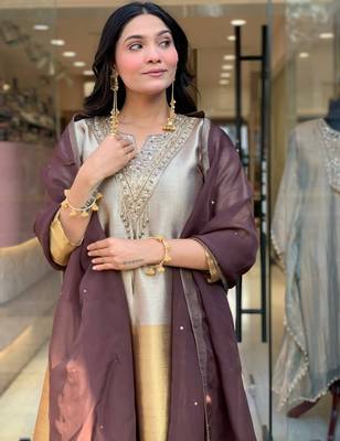 Grey color smart viscose silk fabric beautiful partywear salwar kameez 3