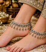 Full lct mehandi-plated agate stone anklets