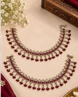 Maroon mehandi-plated agate stone anklets 2
