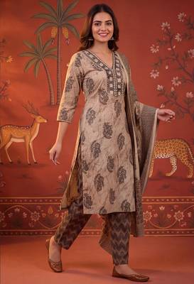 Black color smart and elegant casual formal style kurta set for girls 4