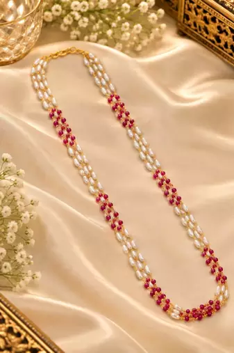 Maroon gold-plated moti mala three-line necklace