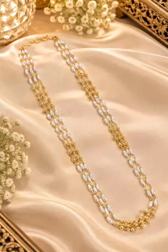 White gold-plated moti mala three-line necklace
