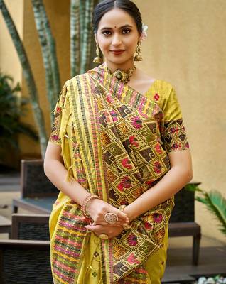 lemon yellow beautiful traditional rich assam silk blend saree 2