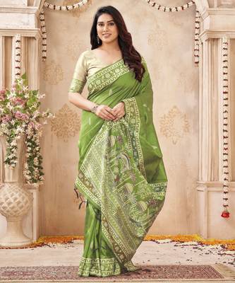 green handloom silk blend fabric woven designer graceful saree 4