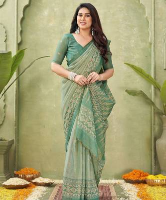 green beautiful designer ikkat printed jute linen saree 4