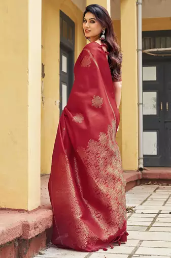 red khadi silk blend fabric woven paithani pallu designer girlie trendy saree