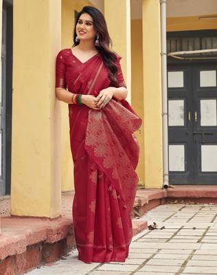 red khadi silk blend fabric woven paithani pallu designer girlie trendy saree 4