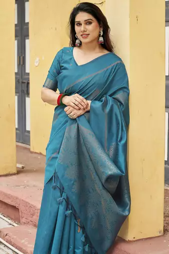 firozi khadi silk blend fabric woven paithani pallu designer girlie trendy saree