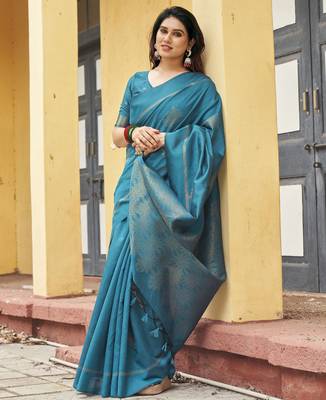 firozi khadi silk blend fabric woven paithani pallu designer girlie trendy saree 4