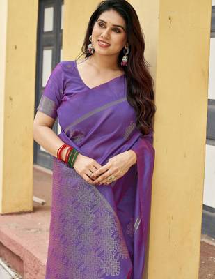 purple khadi silk blend fabric woven paithani pallu designer girlie trendy saree 3