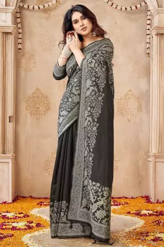 black smart graceful handloom silk blend fanric woven designer saree