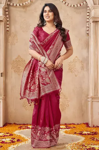 maroon smart graceful handloom silk blend fanric woven designer saree