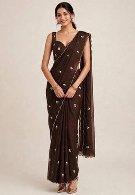 Designer rangoli crush saree with handcrafted cutdana work 4