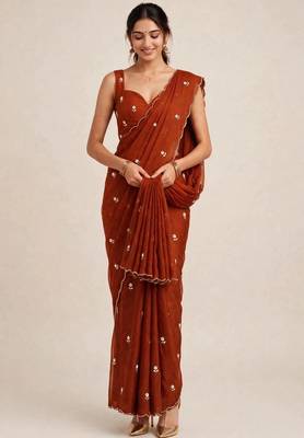 Elegant rangoli crush saree with intricate cutdana handwork 4