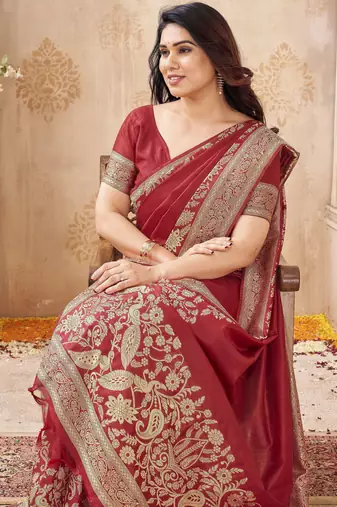 burgundy smart graceful handloom silk blend fanric woven designer saree