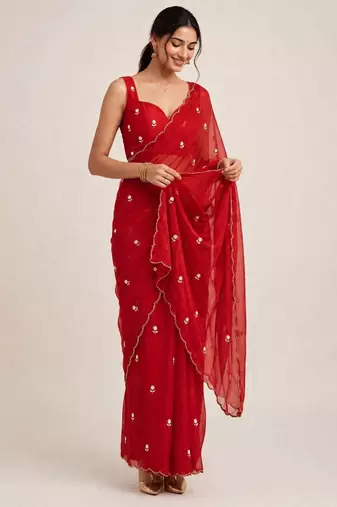 Glamorous rangoli crush saree with cutdana handwork