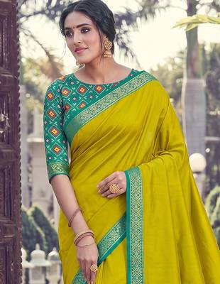 Lemon color smart woven designer silk fabric trendy beautiful saree 3