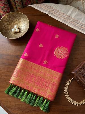 Pink color woven designer silk ethnic trandy saree 4