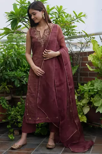 Wine tissue chanderi suit set with dupatta