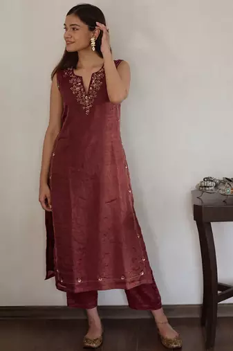 Wine tissue chanderi suit set with dupatta