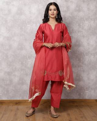 Coral silk blend chanderi hand embroidered suit set with dupatta 1